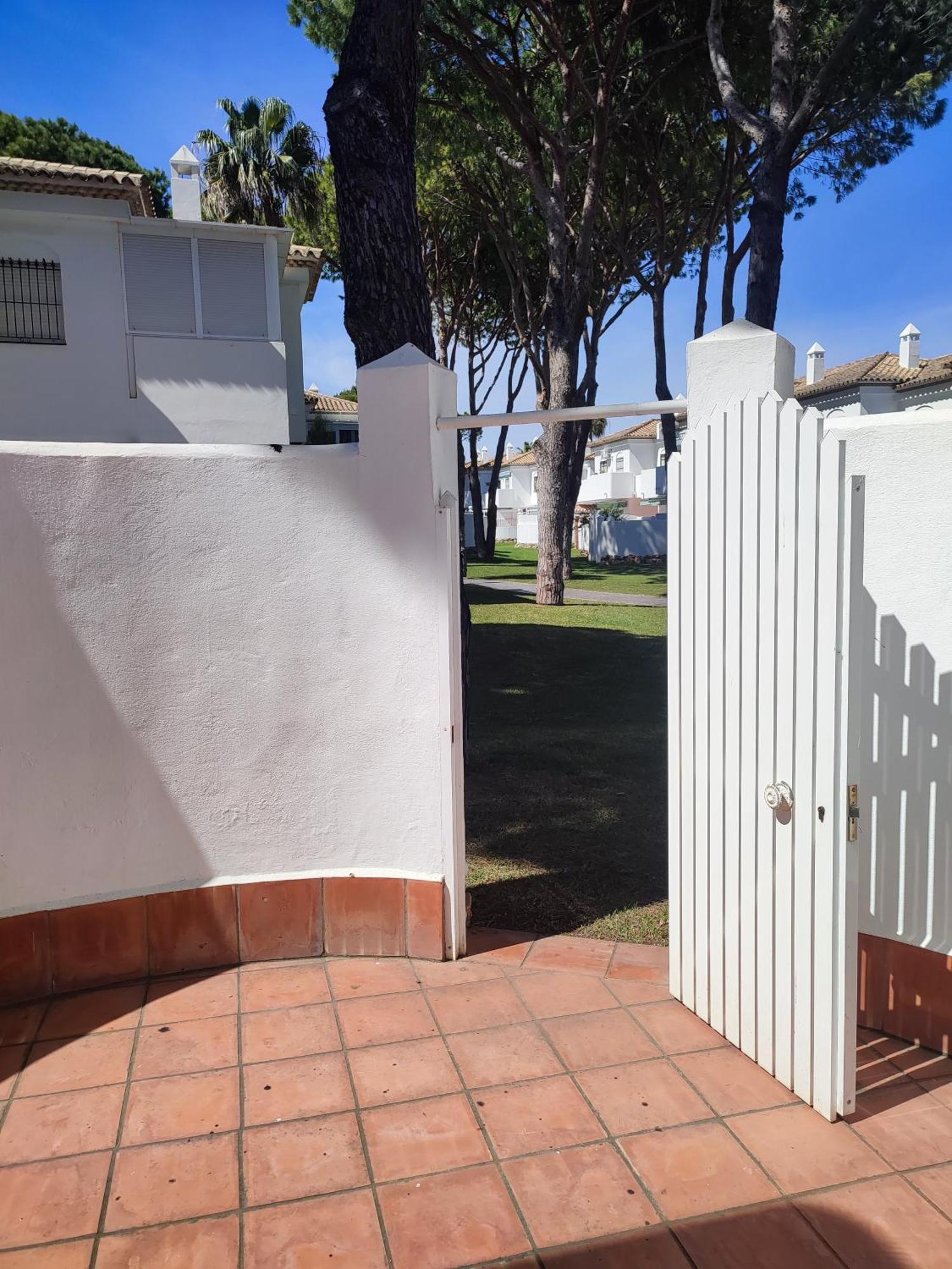 Apartamento Pinar Del Atlantico La Barrosa Chiclana de la Frontera Exterior photo